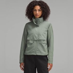 Lululemon Effortless Jacket Waterproof Size 2